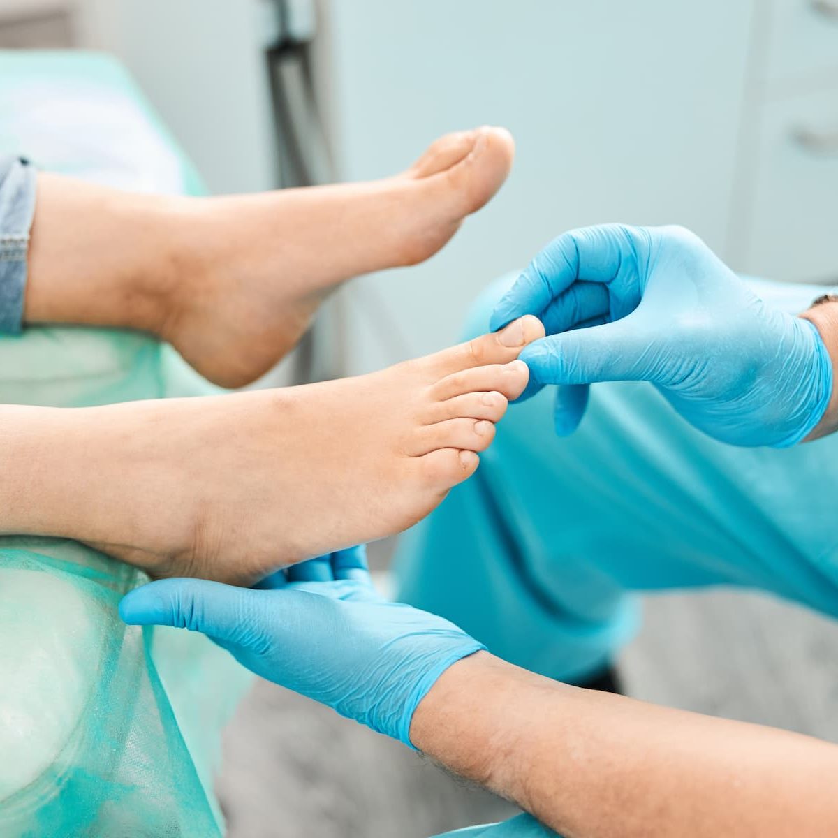 How to fix an ingrown toenail
